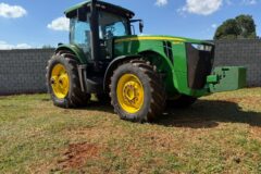 TRATOR JD 8345R